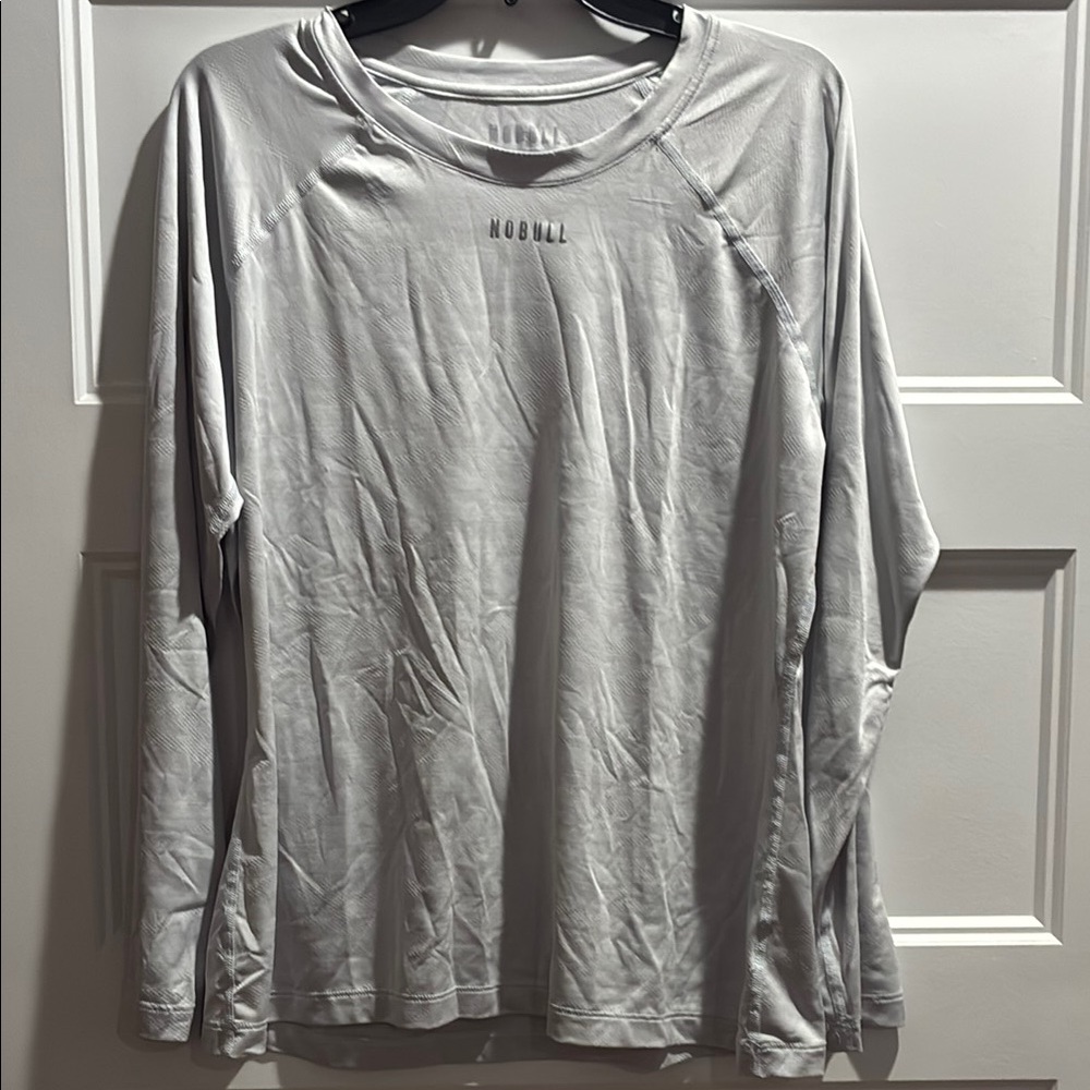 NOBULL Women’s Light Gray Long Sleeve Tee XL